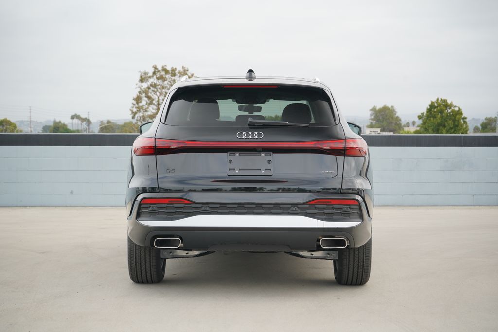 Thumbnail: 2026 Audi Q5 - 7