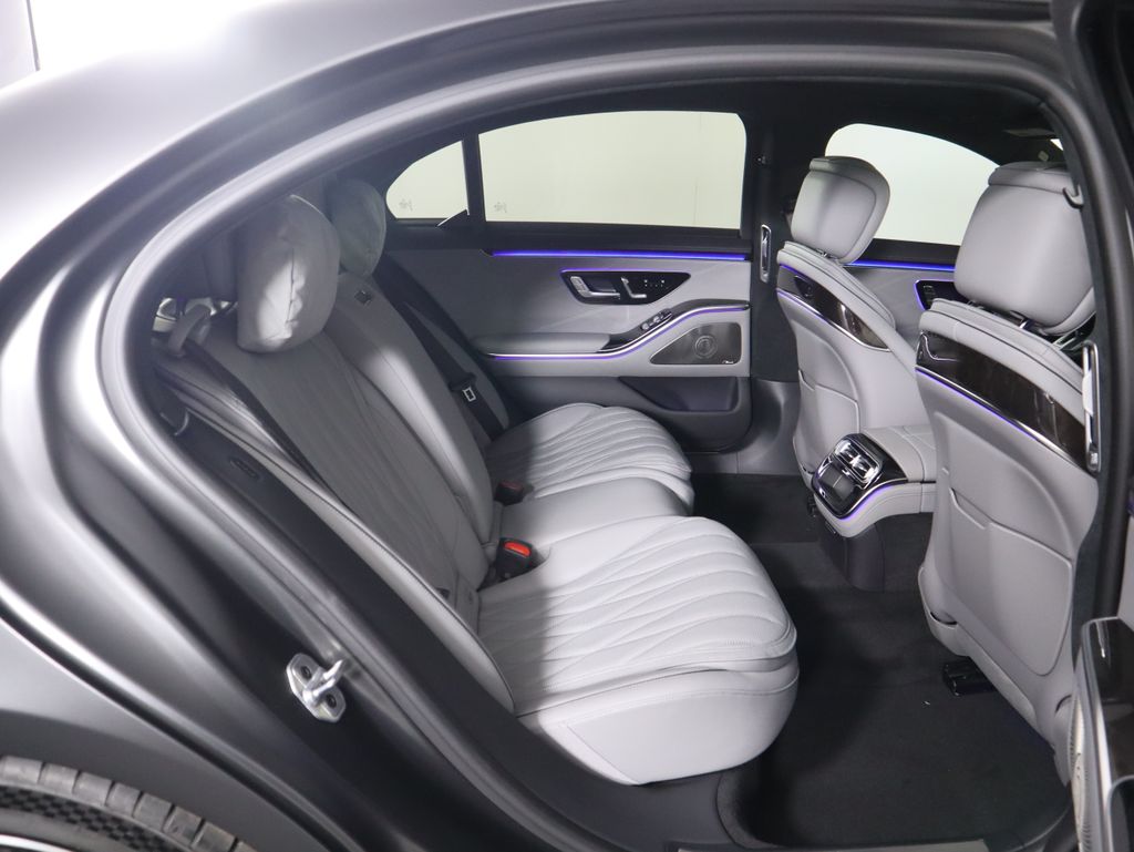 Thumbnail: 2026 Mercedes-Benz S-Class - 24