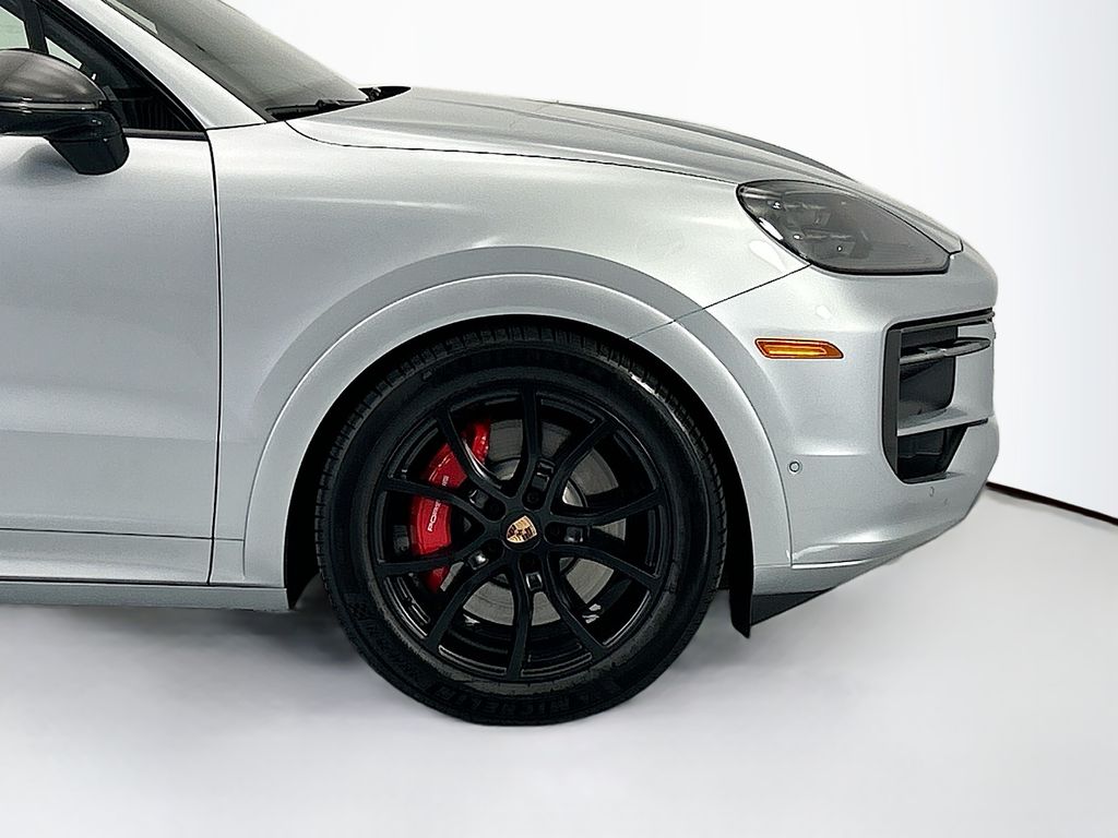Thumbnail: 2026 Porsche Cayenne - 11