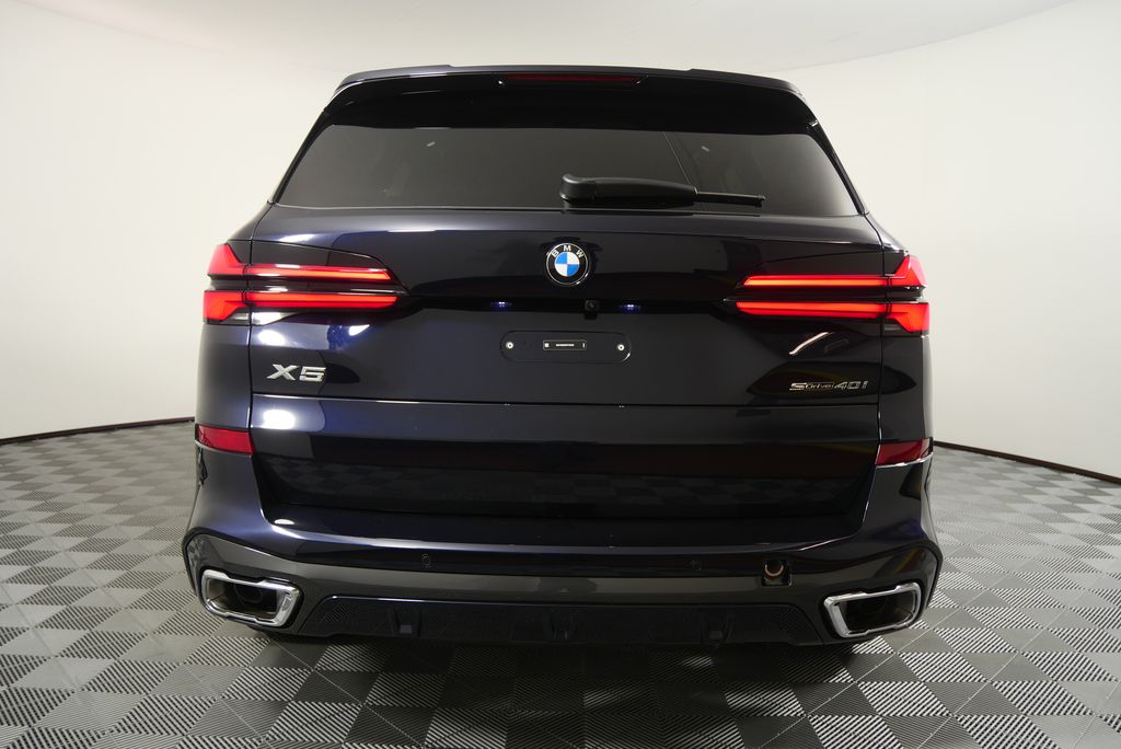 Thumbnail: 2026 BMW X5 - 4