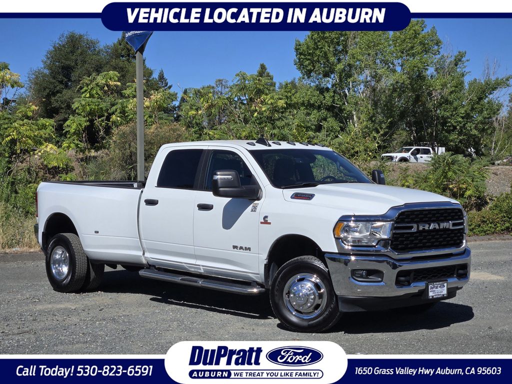 Bright White Clearcoat 2024 RAM 3500 Pickup Truck Four-Wheel Drive 6-Speed Automatic