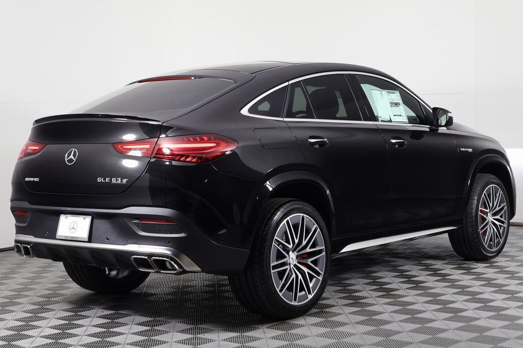 Thumbnail: 2026 Mercedes-Benz GLE - 2