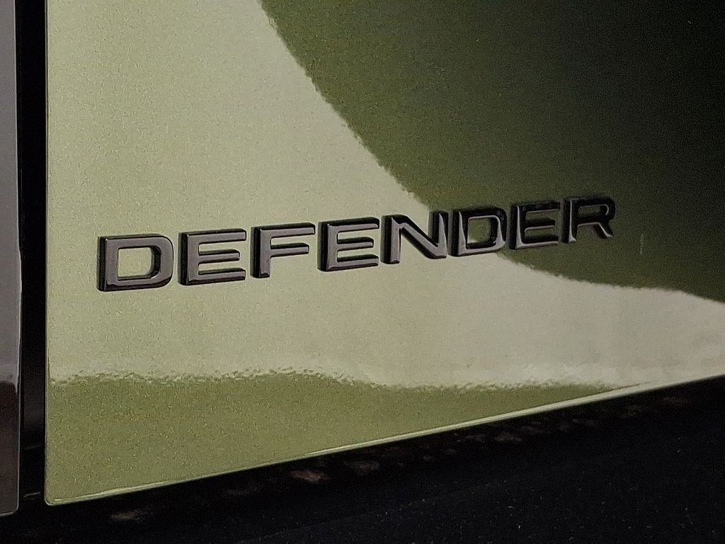 Thumbnail: 2026 Land Rover Defender - 22