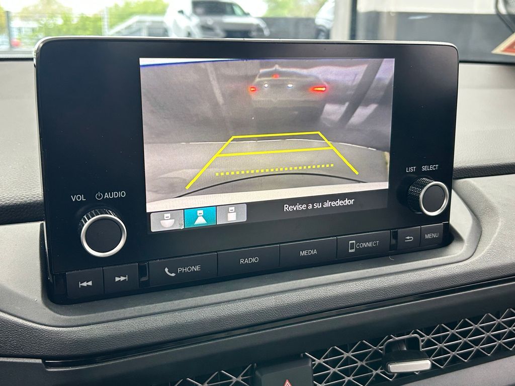 Used 2023 White Honda EX image 18