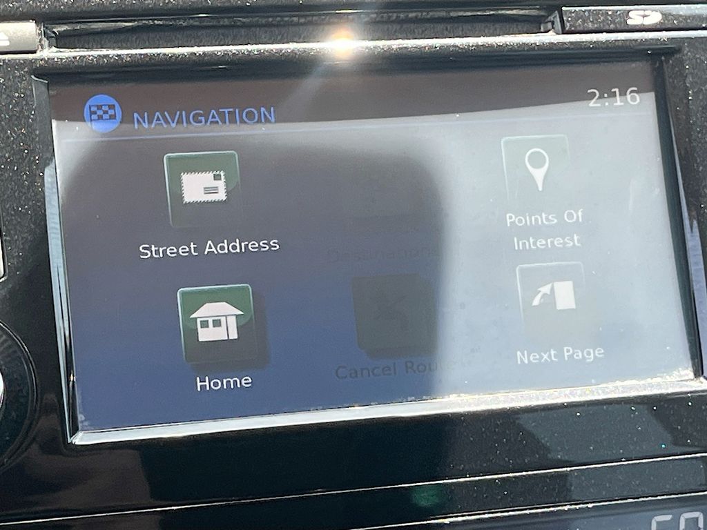 Used 2017 Blue Nissan SL image 13