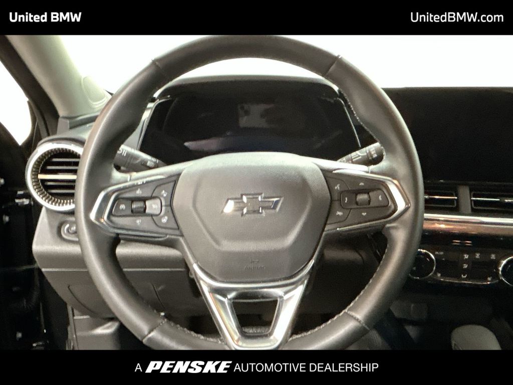 Thumbnail: 2024 Chevrolet Trax - 14