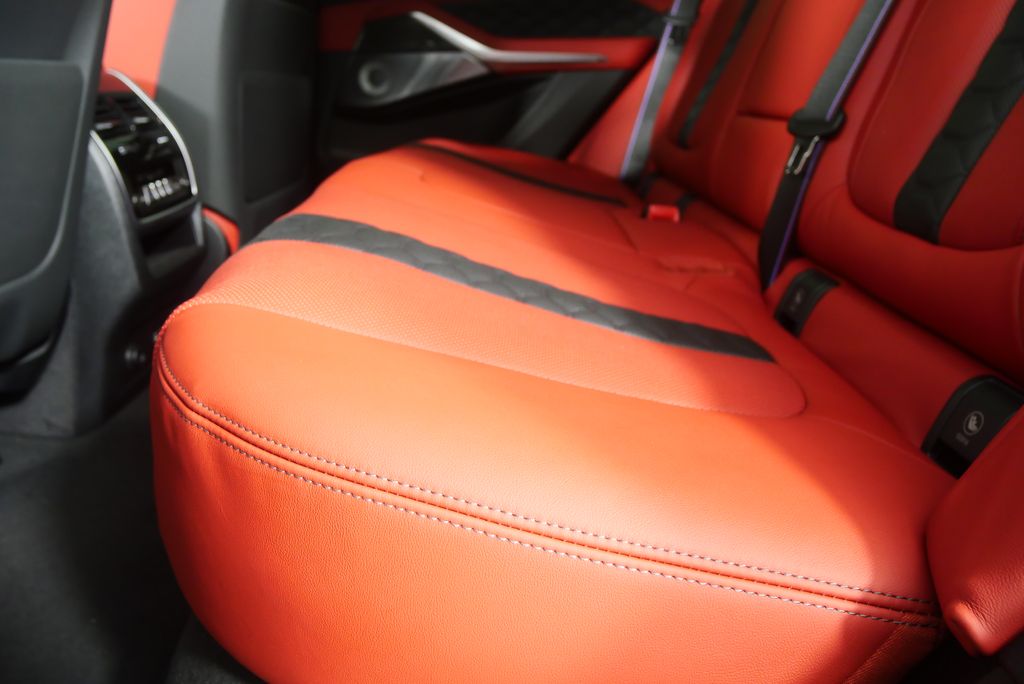 Thumbnail: 2026 BMW X5 - 15