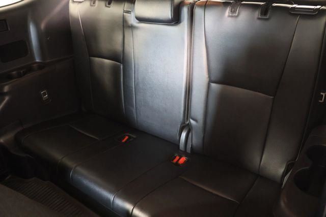 2024 Toyota Highlander XLE Midnight Black Metallic - Grieco Acura - Image 23