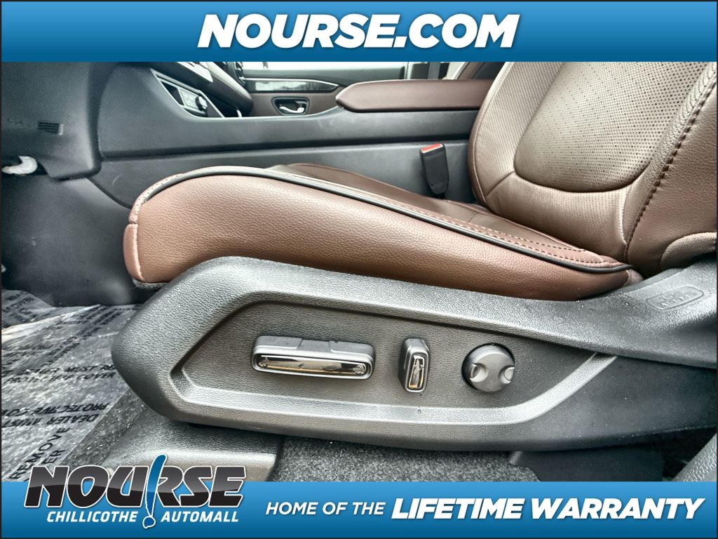 2025 Honda Pilot Elite photo