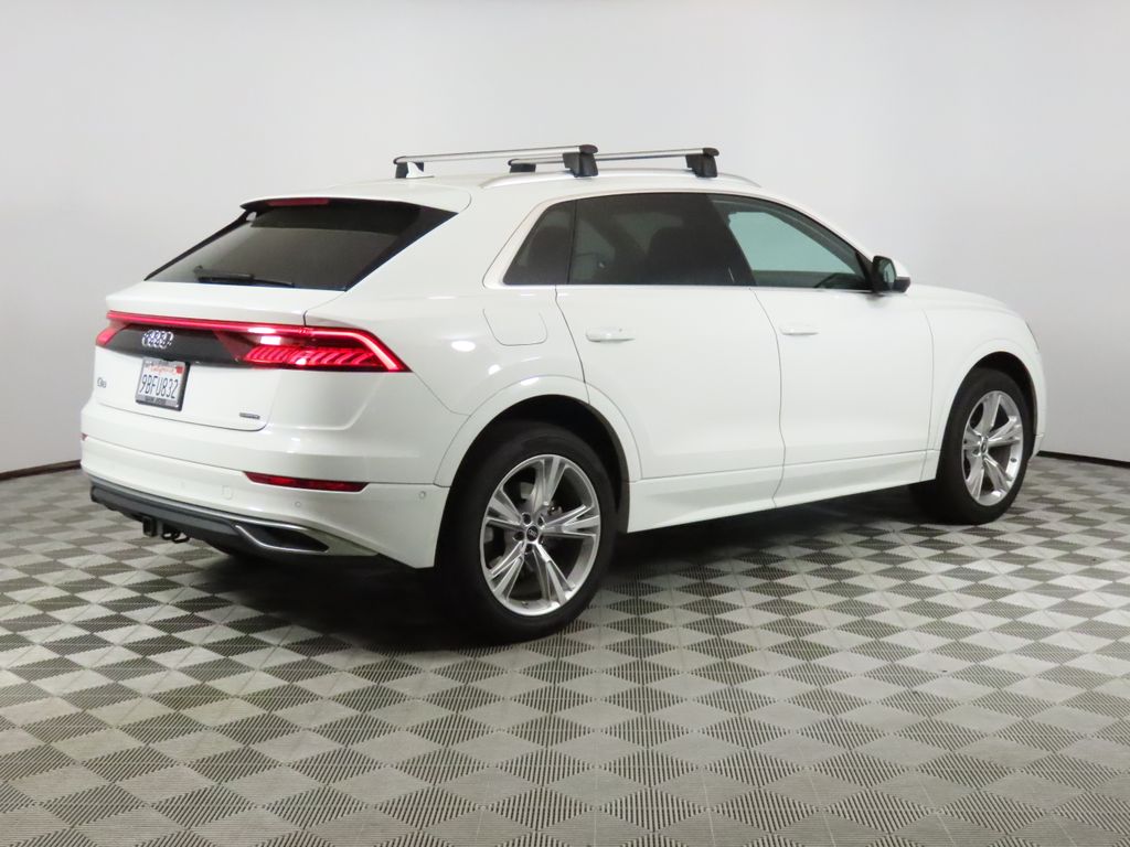 Thumbnail: 2022 Audi Q8 - 5