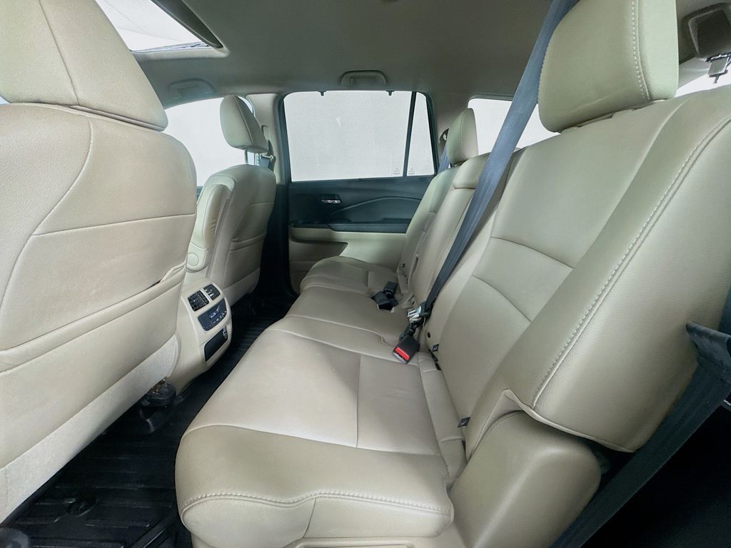 Used Car 2019 Honda Pilot  Ex-l For Sale Under $25,000 In Austin, Texas