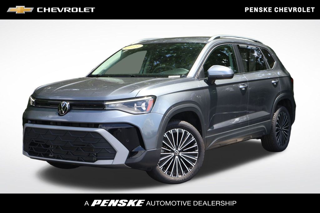 Thumbnail: 2025 Volkswagen Taos - 1