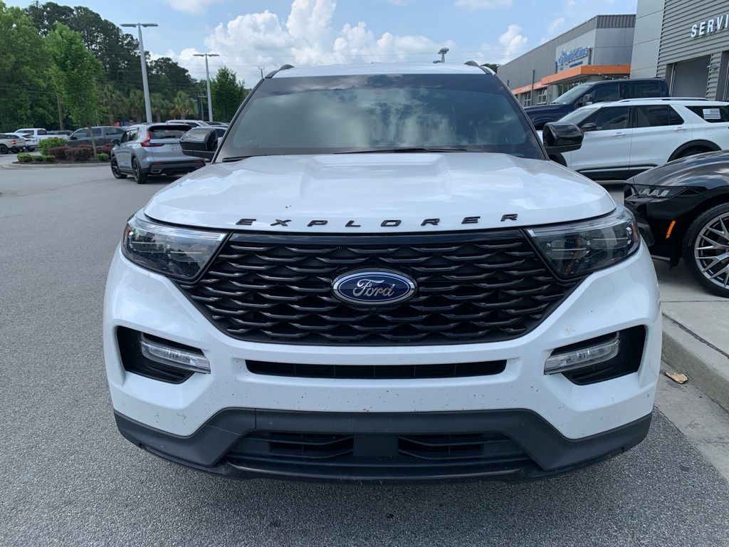 2023 Ford Explorer ST-Line