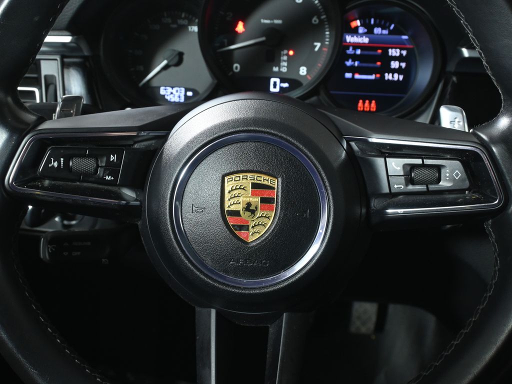 Thumbnail: 2022 Porsche Macan - 19