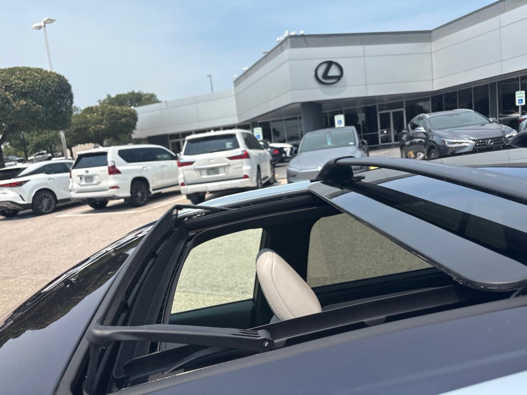 Thumbnail: 2025 Lexus TX - 11