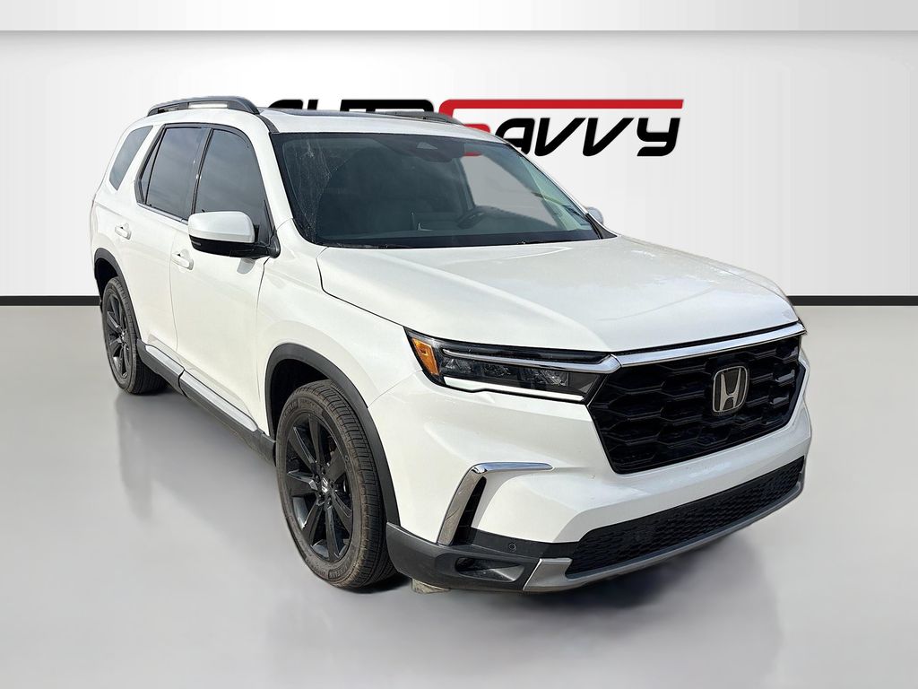 Used 2023 Honda Pilot Touring 4D Sport Utility in Duncanville, TX