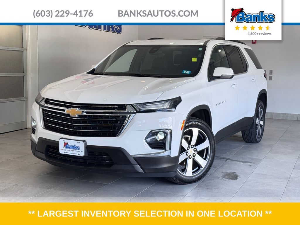 Summit White 2023 Chevrolet Traverse SUV / Crossover Four-Wheel Drive 9-Speed Automatic