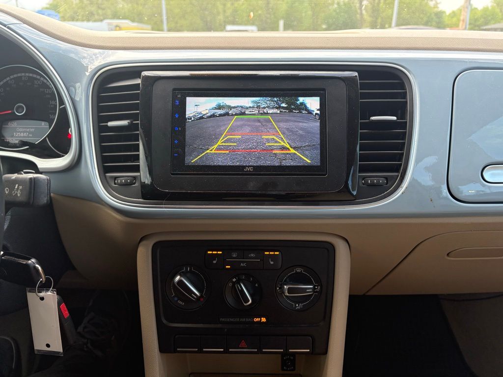 2015 Volkswagen Beetle 1.8T