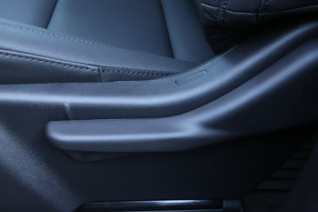 Thumbnail: 2026 Chevrolet Silverado 2500 - 17