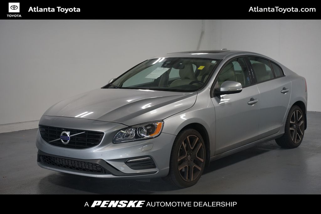 Thumbnail: 2017 Volvo S60 - 1