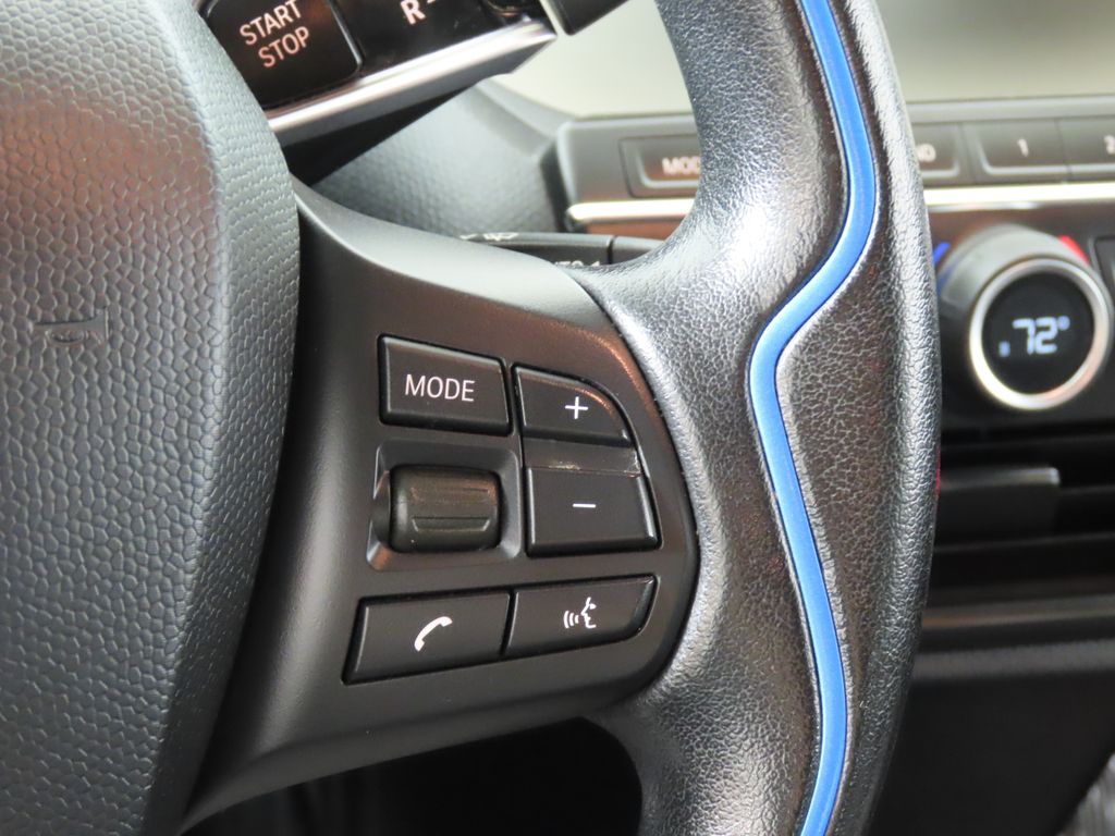 Thumbnail: 2019 BMW i3 - 17