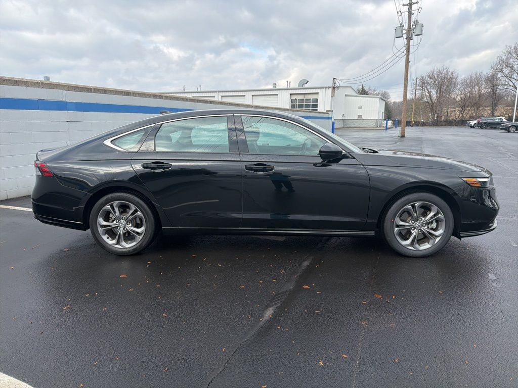 Thumbnail: 2023 Honda Accord - 6