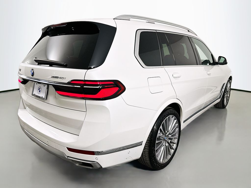 Thumbnail: 2025 BMW X7 - 5