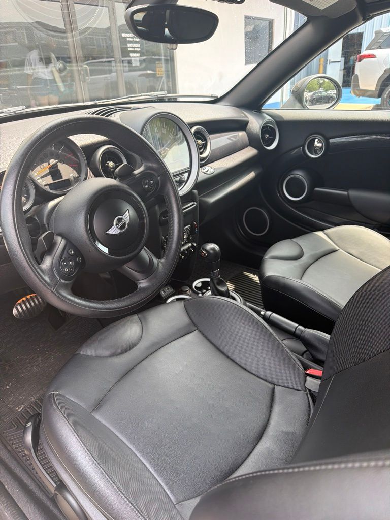 Gray Metallic 2015 MINI Roadster Convertible Front-Wheel Drive 6-Speed Automatic