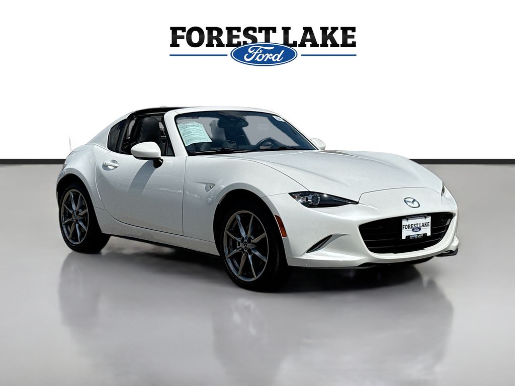 Snowflake White Pearl Mica 2022 Mazda MX-5 Miata Convertible Rear-Wheel Drive 6-Speed Automatic