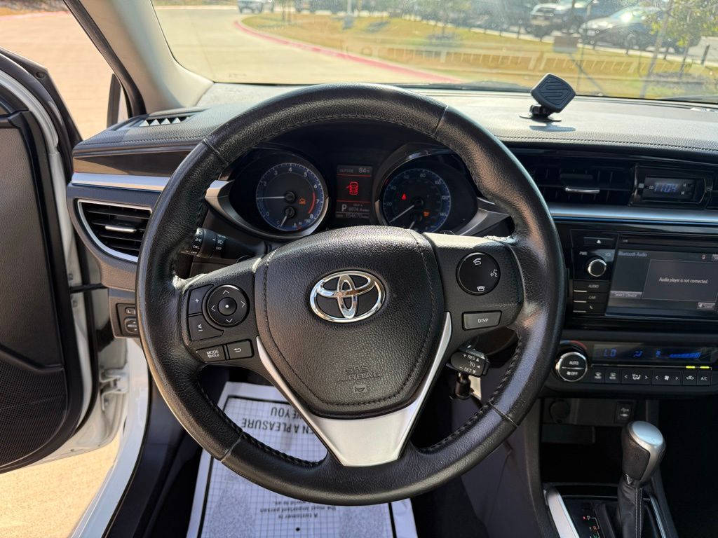 Thumbnail: 2014 Toyota Corolla - 15