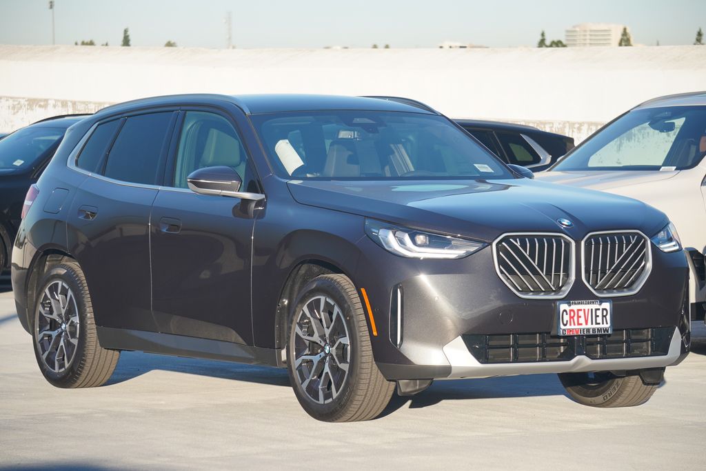 Thumbnail: 2026 BMW X3 - 3