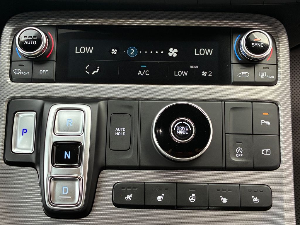 Used Car 2025 Hyundai Palisade  Calligraphy For Sale Under $50,000 In Austin, Texas