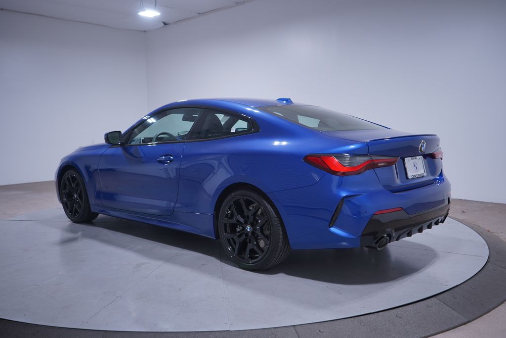 Thumbnail: 2026 BMW 4 Series - 3
