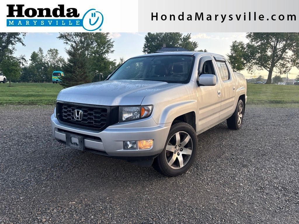 Alabaster Silver Metallic 2014 Honda Ridgeline Pickup Truck Four-Wheel Drive 5-Speed Automatic