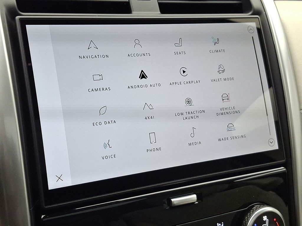 Thumbnail: 2026 Land Rover Discovery - 18