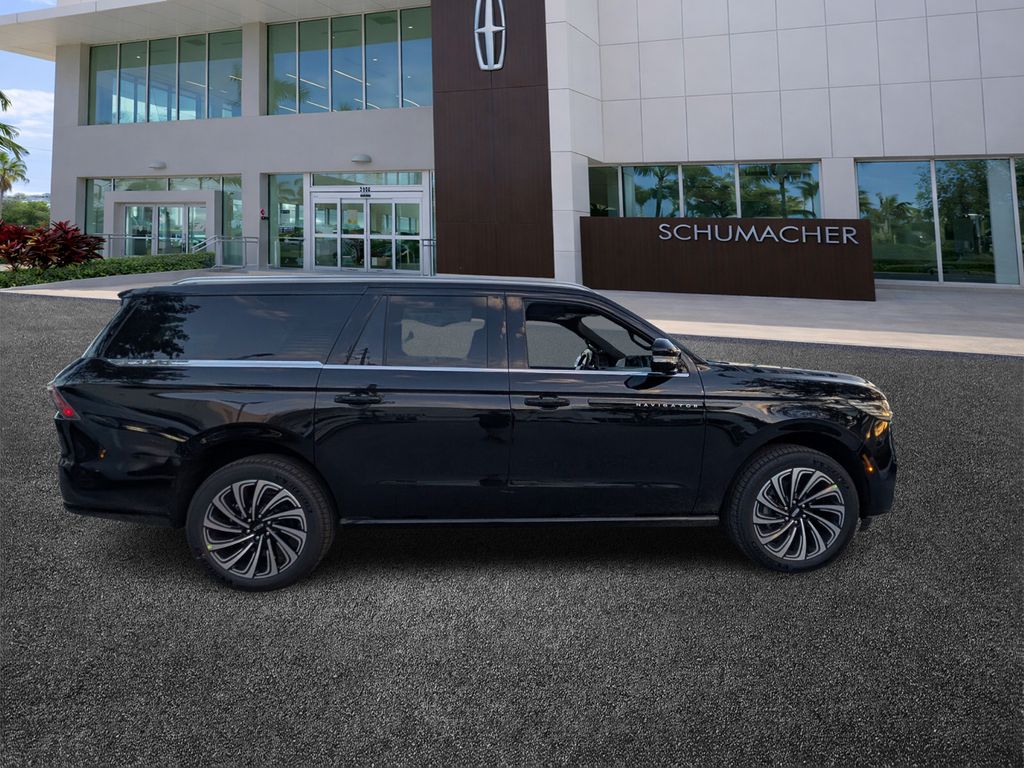 new 2026 Lincoln Navigator L car, priced at $125,420