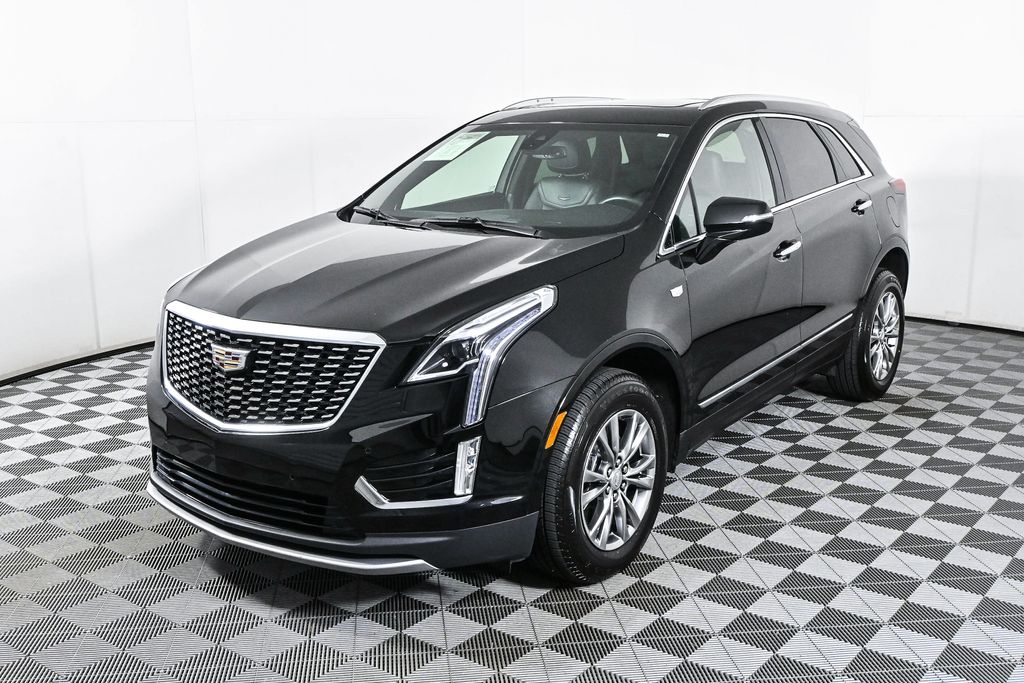 2022 Cadillac XT5 Premium Luxury 3