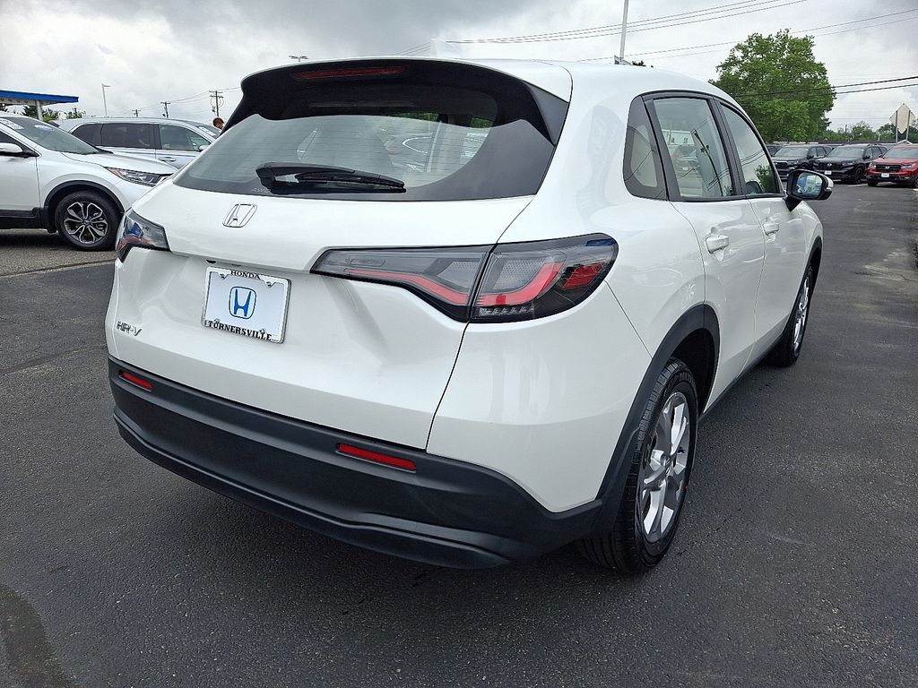 Thumbnail: 2023 Honda HR-V - 6
