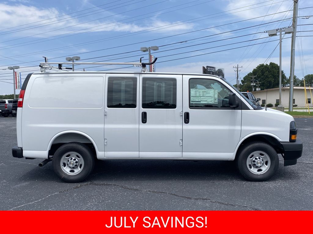 New 2026 Chevrolet Express 2500 Van