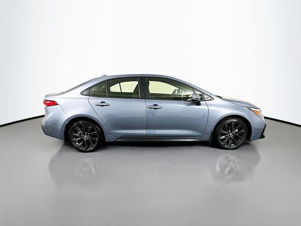 Thumbnail: 2025 Toyota Corolla - 4