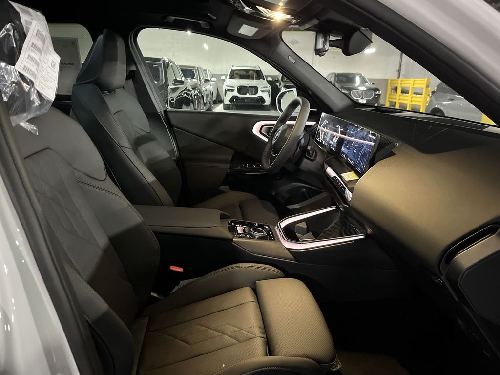 Thumbnail: 2026 BMW X3 - 25