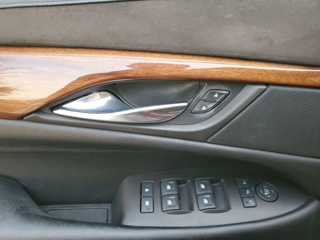 Used Car 2016 Cadillac Escalade  Luxury For Sale Under $25,000 In Austin, Texas