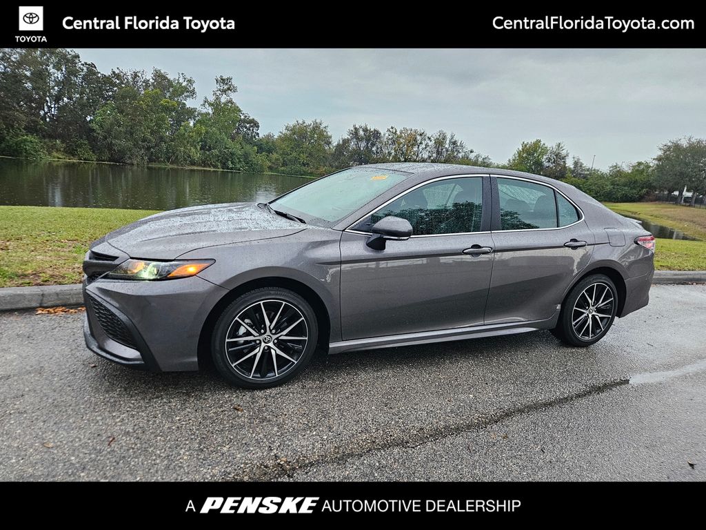 2024 Toyota Camry SE -
                Orlando, FL