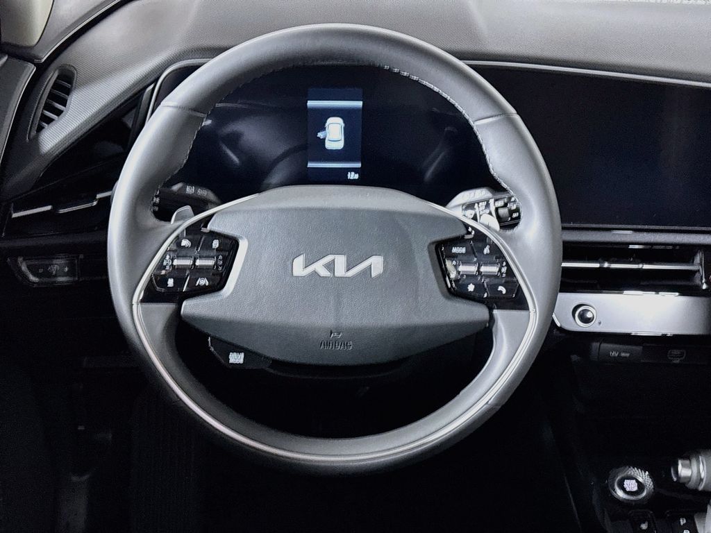 2026 Kia Niro EX