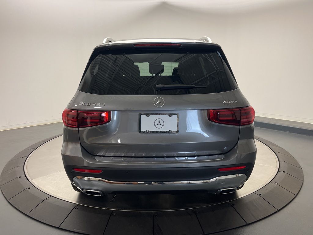 Thumbnail: 2026 Mercedes-Benz GLB - 6