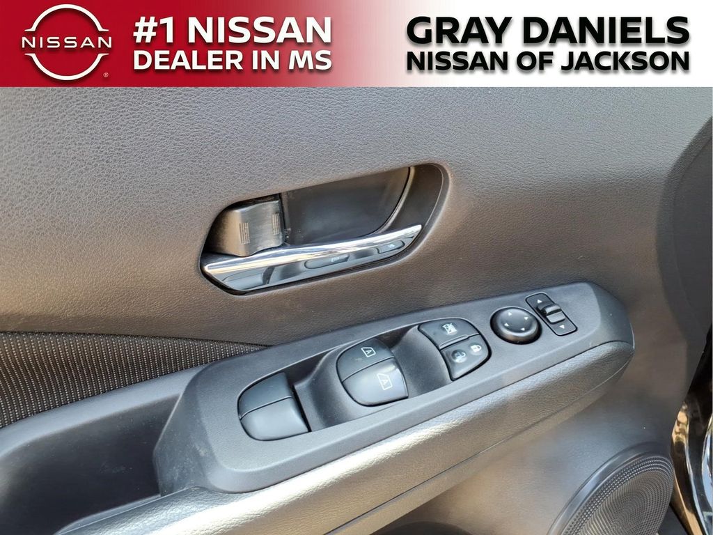 Used 2021 Nissan Kicks SUV