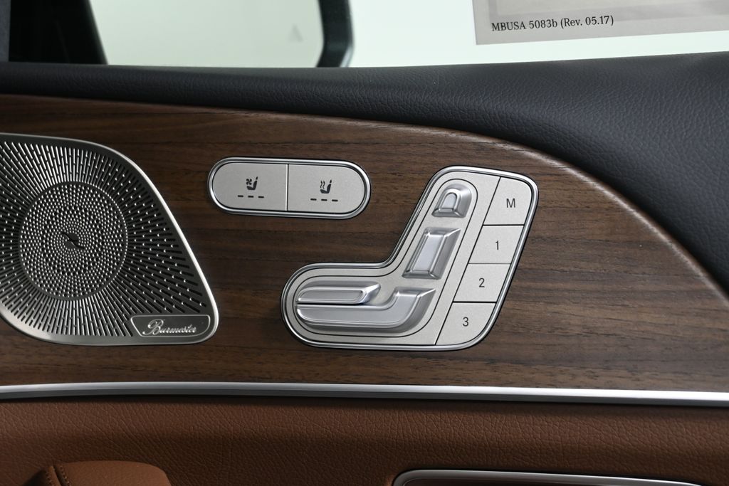 Thumbnail: 2026 Mercedes-Benz GLE - 23