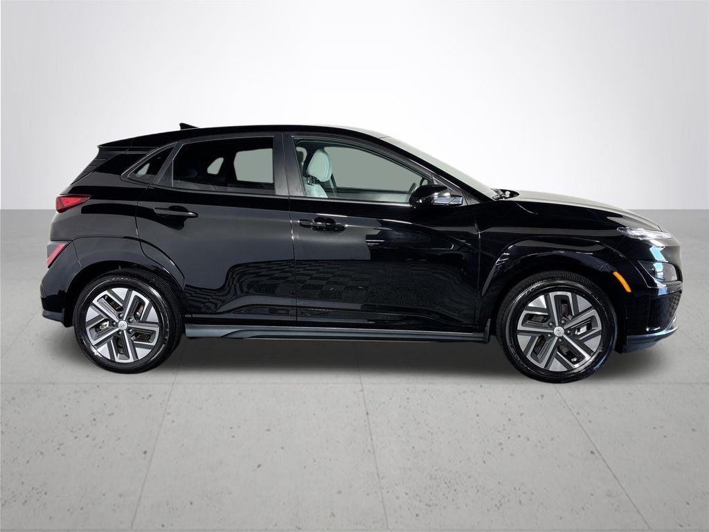 2023 Hyundai Kona Electric SE