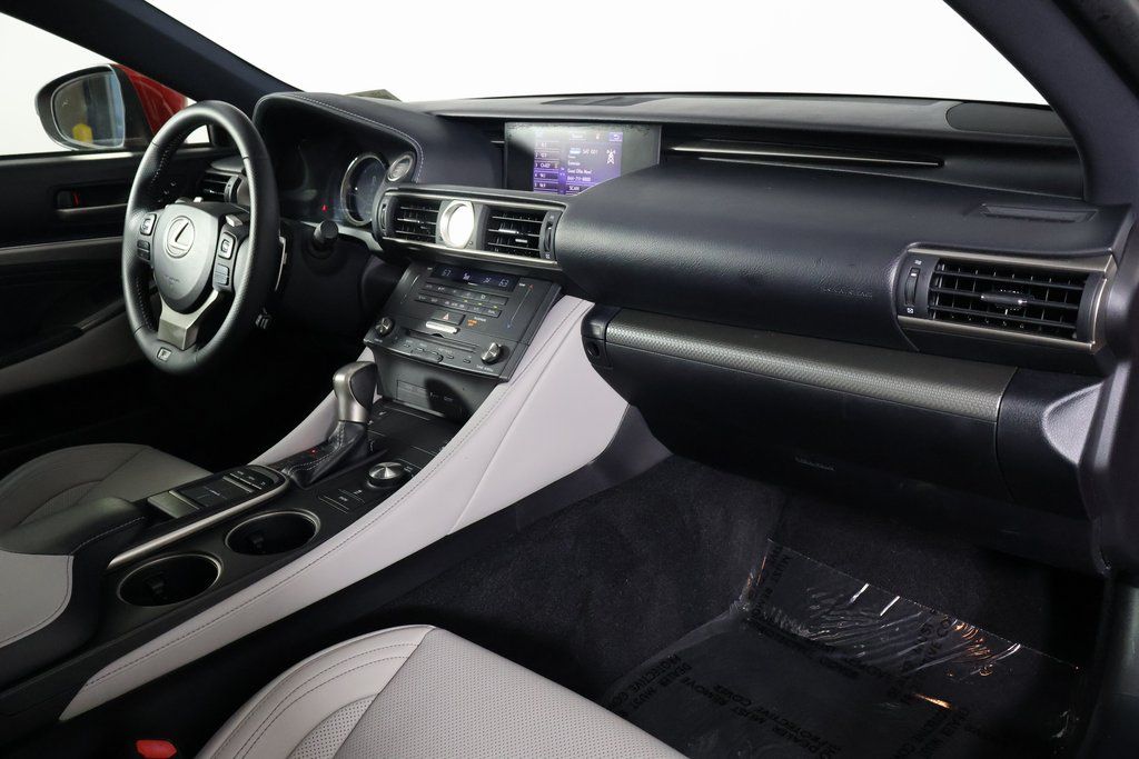 Thumbnail: 2015 Lexus RC - 9