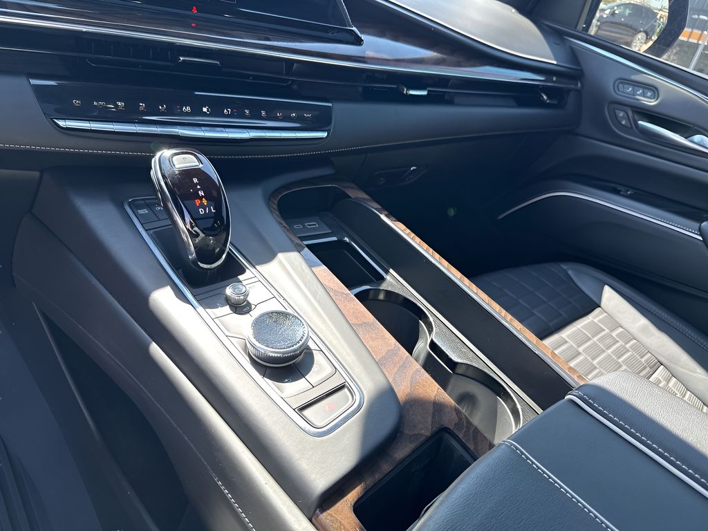 Used Car 2023 Cadillac Escalade  Sport Platinum For Sale Under $80,000 In Austin, Texas